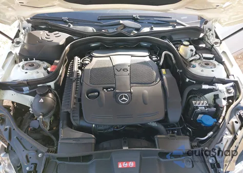 2012 Mercedes-Benz E 350 z USA, uszkodzony, nr VIN WDDHF5KB7CA561717